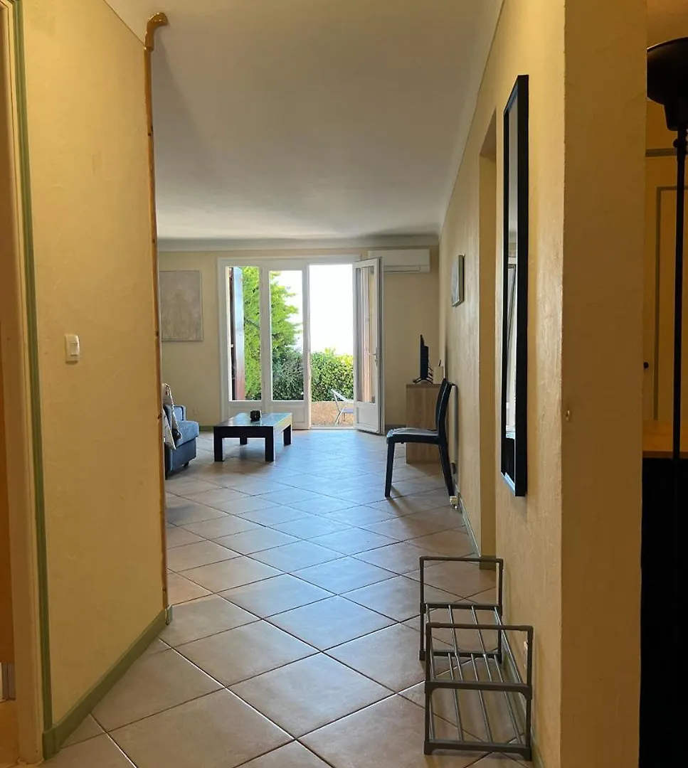 Charming Villa-Appartement With A View On The Sea Of 95 M2 Cannes 0*,