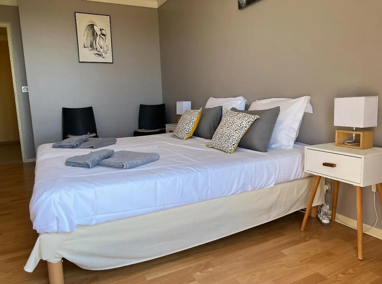 Apartment Charming Villa-Appartement With A View On The Sea Of 95 M2 Cannes